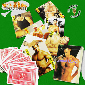 normal_jeu-de-cartes-erotique-hommes-nus-a-poil-denudes-sexy-jouer-54-52-paquet-strip-poker-bridge-rami-canasta-anniversaire-enterrement-vie-jeune-fille-cadeau-humoristique-coquin-farce-gag-blague-jokers-gay-copine-amie.jpg